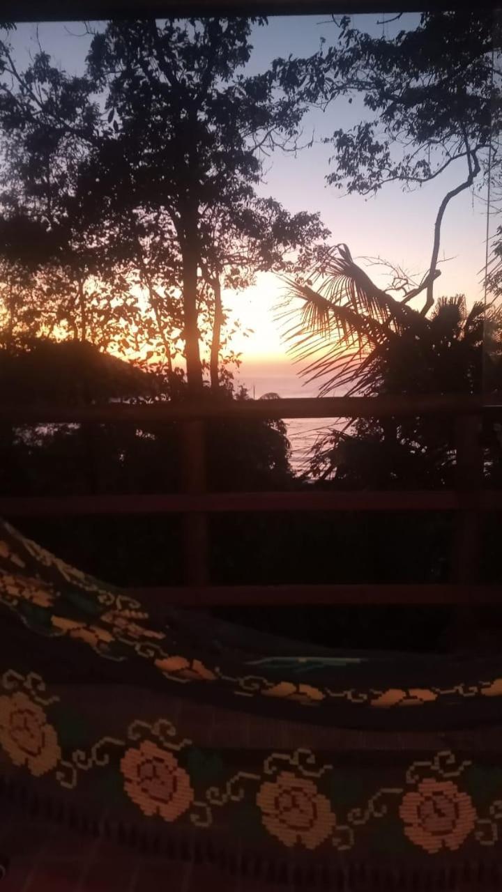 Altar Da Praia Vermelha 180° De Vista Para O Mar Ubatuba Exterior foto